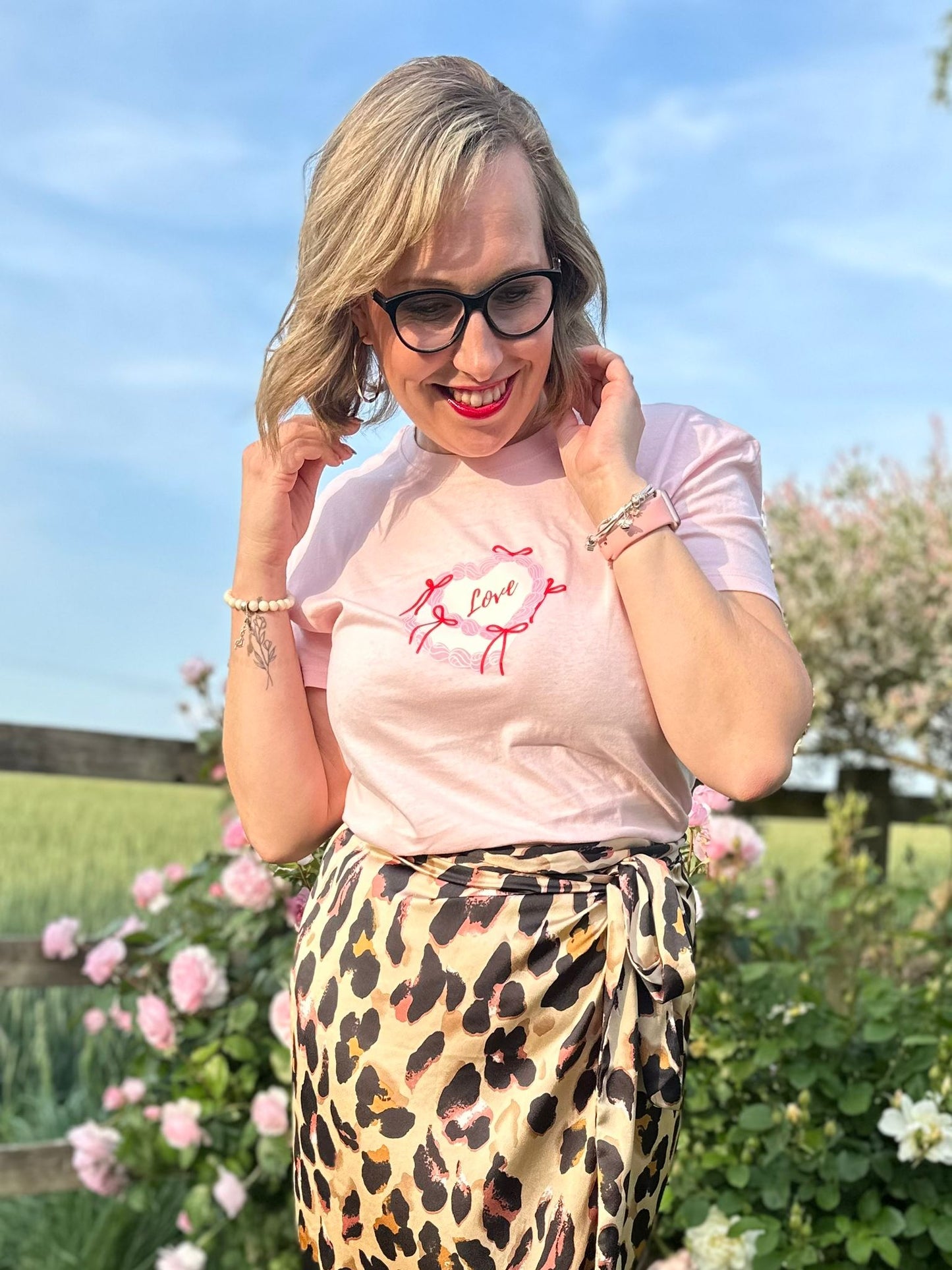 LOVE T-SHIRT