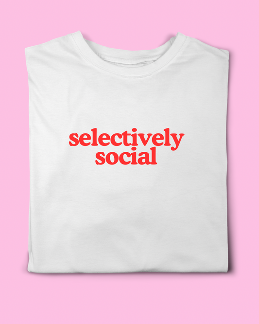 SELECTIVELY SOCIAL T-SHIRT