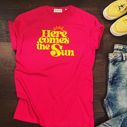 HERE COMES THE SUN TEE