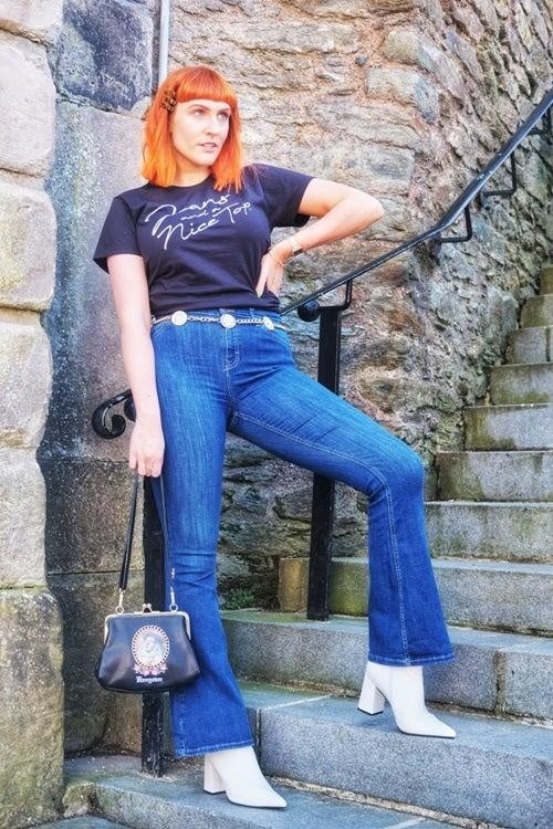 JEANS AND A NICE TOP TEE